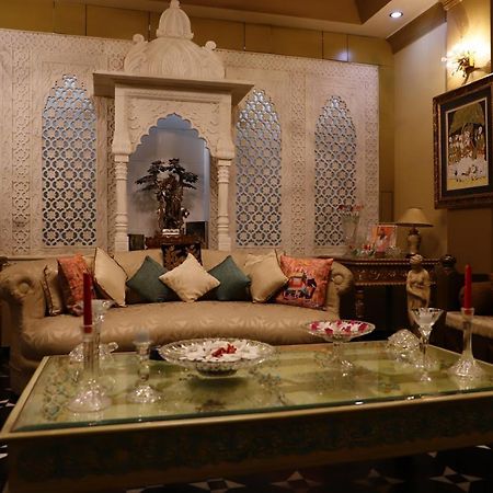 Aura Homestay Royal Villa Jaipur Extérieur photo